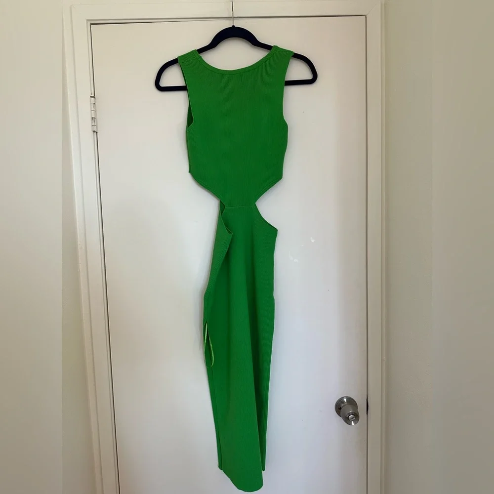 White Fox Green Ribbed Dress - Picture 6 of 6